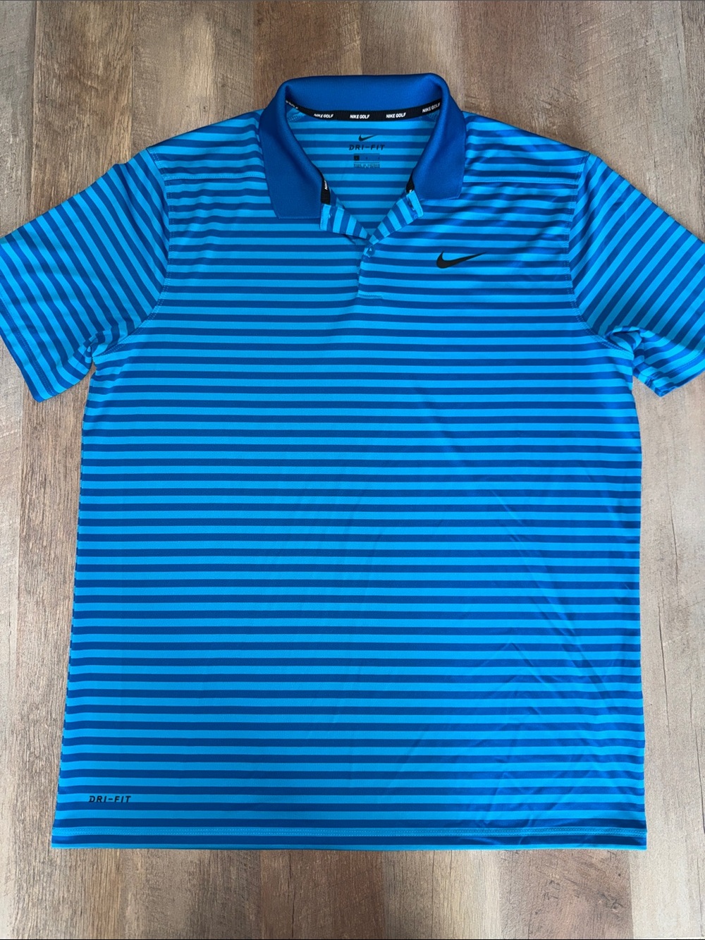 Nike Men’s Blue Striped Golf Polo Large